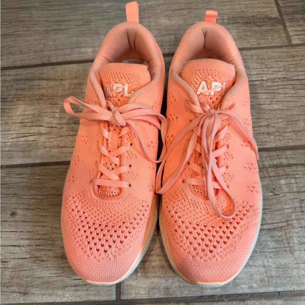 APL Women's Coral Athletic Shoes - Picture 5 of 6